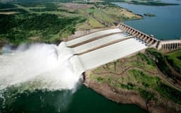 Represa Itaipú miniatura 1